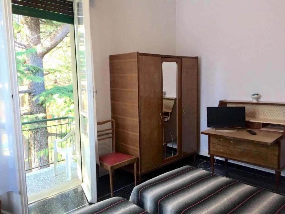 Magenta Hotel Casella (Liguria)